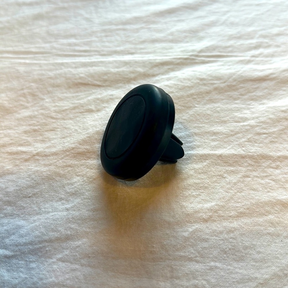 Vehicle Phone Magnet